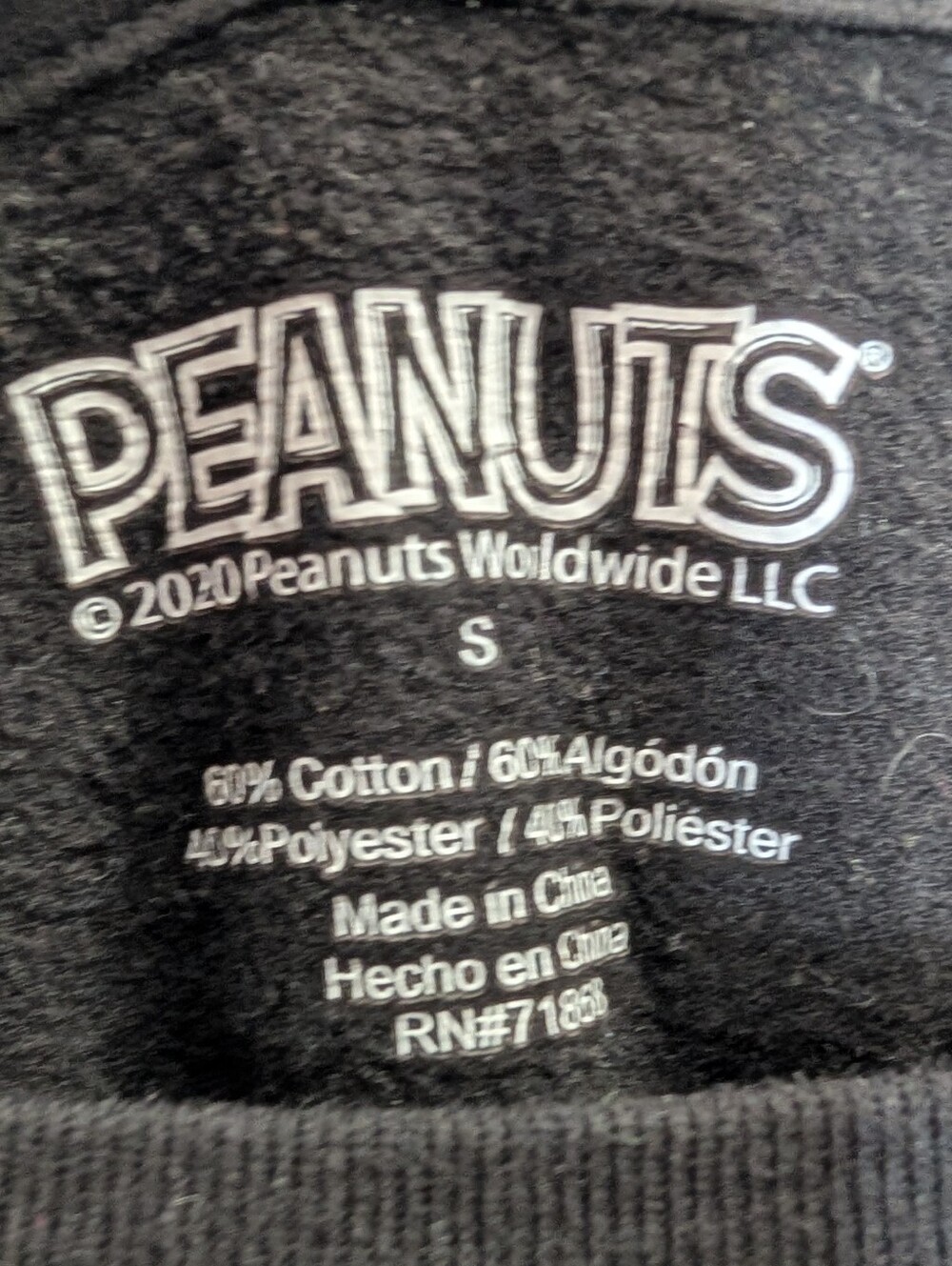 Peanuts Snoopy Mummy Halloween Black Graphic Sweatshirt Size Small - Picture 3 of 4